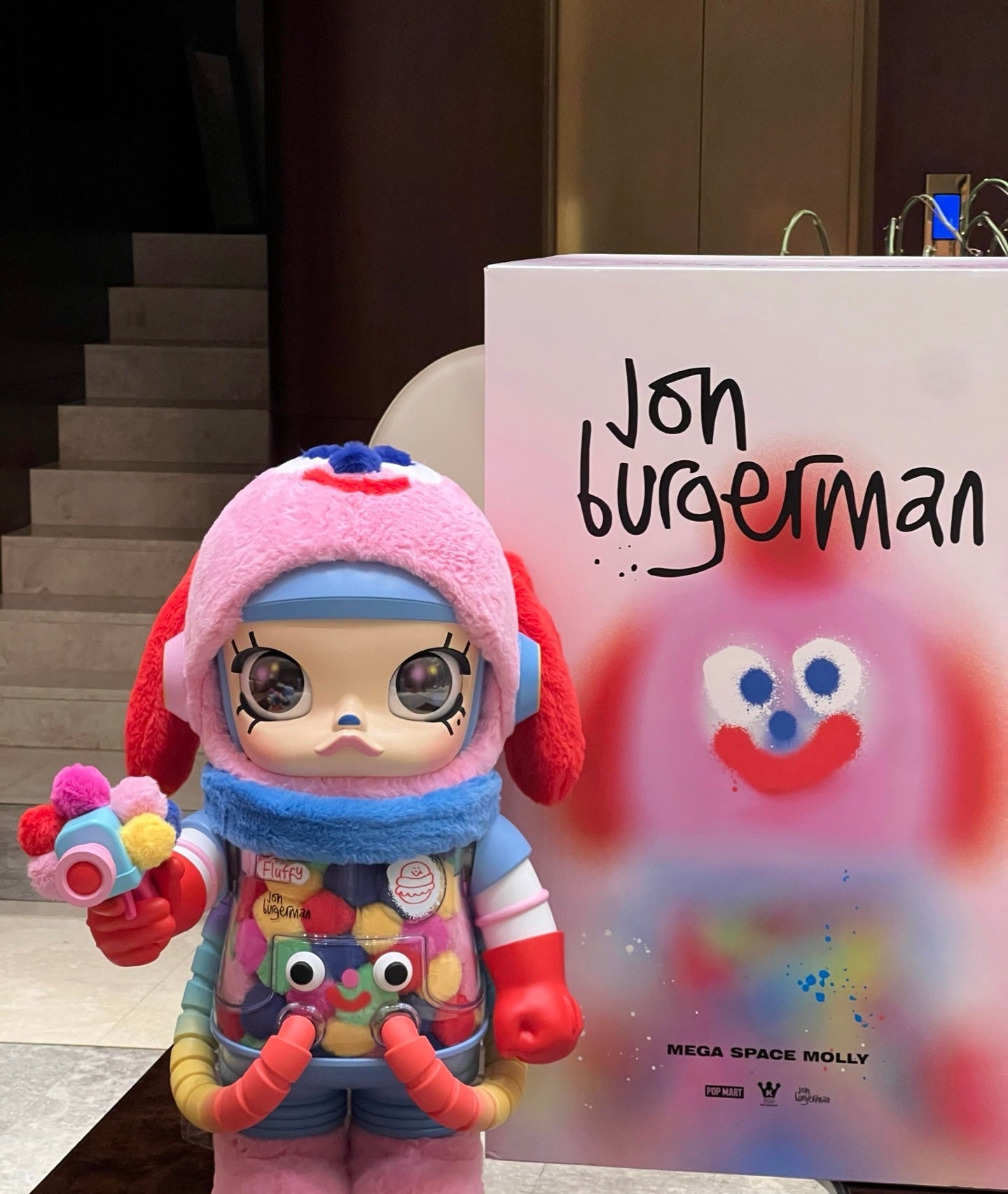 400% Mega space molly Jon Burgerman